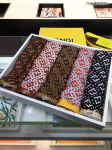 Luxury Womens Scarf Fendi FF Multicolor Brown Silk Scarf 90x90CM A151PP210 AA150574
