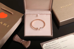 Luxury Womens Jewelry Bvlgari Divas Dream Bracelet A205PP380 AA150800