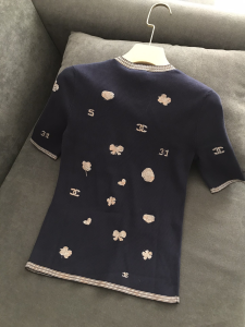 Luxury Womens Clothing Chanel Black Knitwear V Neck T Shirt SML A29PP480 AA150903