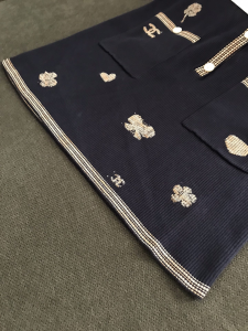 Luxury Womens Clothing Chanel Black Knitwear V Neck T Shirt SML A29PP480 AA150903