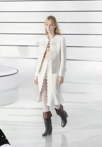 Luxury Womens Clothing Chanel 2021SS Jacket in White SML A29PP680 AA151400