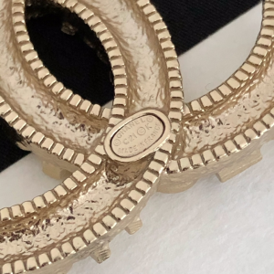 Luxury Womens Jewelry Chanel Gold Multi CC Brooch A39PP145 AA151434