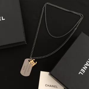 Luxury Womens Jewelry Chanel Vintage Tag CC Pendant Necklace A39PP135 AA151436
