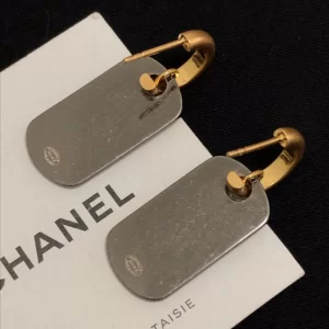 Luxury Womens Jewelry Chanel Vintage Tag Earrings A39PP115 AA151440