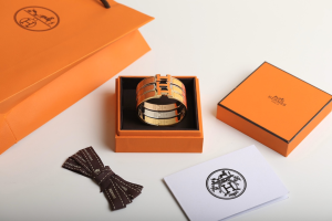 Luxury Womens Jewelry Hermes Clic H Bracelets Orange A205PP260 AA151374