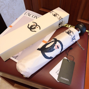 Luxury Womens Umbrella Chanel Large CC Logo Umbrella in White A190PP115 AA151319