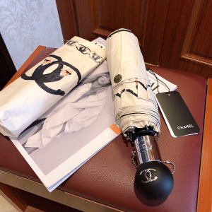Luxury Womens Umbrella Chanel Large CC Logo Umbrella in White A190PP115 AA151319