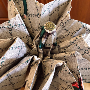 Luxury Womens Umbrella Gucci Logo Print Umbrella in Beige A190PP115 AA151315