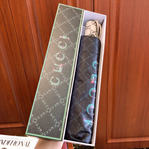 Luxury Womens Umbrella Gucci Logo Print Umbrella in Black A190PP115 AA151316