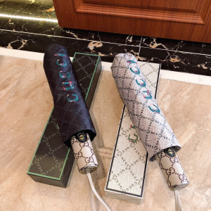Luxury Womens Umbrella Gucci Logo Print Umbrella in Black A190PP115 AA151316