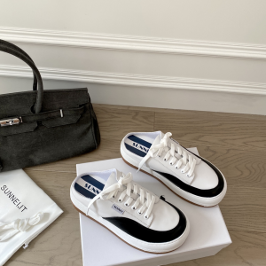 Sunnei Sabot Mule Sneakers White and Black Sunnei Sabot Mule Sneakers White and Black