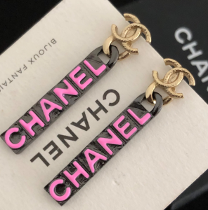 Luxury Womens Jewelry Chanel Monogram Tag Earrings A39PP120 AA152040