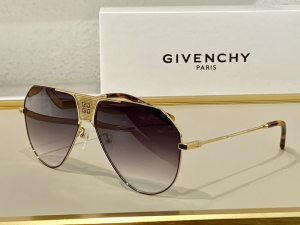 Givenchy Luxury Sunglasses GV7137 