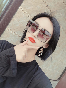 Luxury Womens Sunglasses Stacy Martin Luxury Sunglasses S1042 A65PP180 AA152181