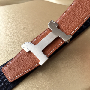 Luxury Womens Belts Hermes Horses Buckle Leather Belt in Tan 40MM A175PP240 AA153452