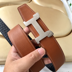 Luxury Womens Belts Hermes Horses Buckle Leather Belt in Tan 40MM A175PP240 AA153452