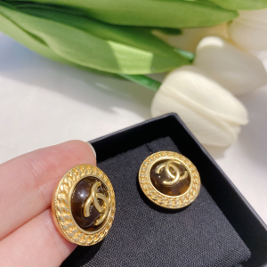 Luxury Womens Jewelry Chanel Gold CC Round Earrings A152PP110 AA153362