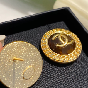 Luxury Womens Jewelry Chanel Gold CC Round Earrings A152PP110 AA153362