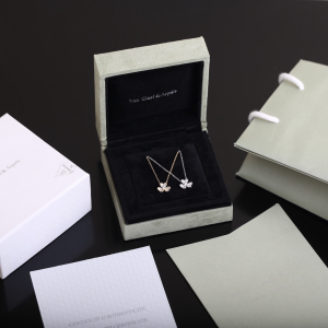 Luxury Womens Jewelry Van Cleef Arpels Frivole Crystals Necklaces A205PP240 AA153602