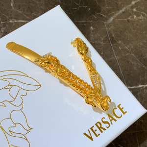 Luxury Womens Jewelry Versace Gold V Hair Clip Accessory A205PP180 AA153591