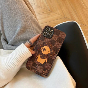 Luxury Womens Phone Holder Louis Vuitton Damier iPhone Case A62PP60 AA153677