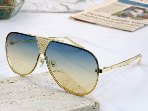 Armani Luxury Sunglasses EA4233 