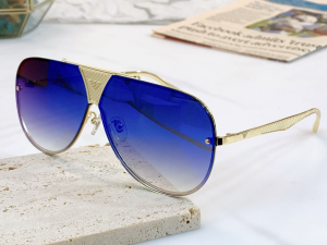 Armani Luxury Sunglasses EA4233 