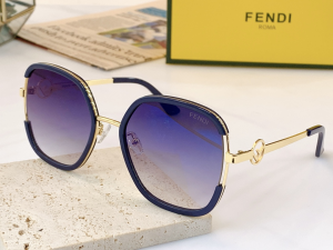 Fendi Luxury Sunglasses FF5978 