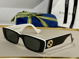Gucci Luxury Sunglasses GG0516S 