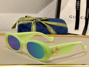 Gucci Luxury Sunglasses GG0517S 