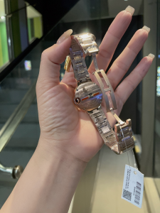 Luxury Womens Watches Cartier Ballon Bleu Watch with Diamonds A213PP1180 AA153615