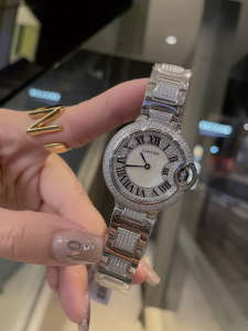 Luxury Womens Watches Cartier Ballon Bleu Watch with Diamonds A213PP1180 AA153618