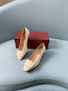 Luxury Womens Shoes Bally Lizzie Leather Pump in OFF White 35 To 39 A136PP530 AA154025