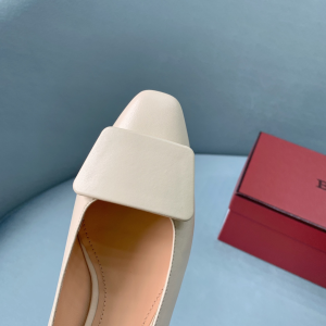 Luxury Womens Shoes Bally Lizzie Leather Pump in OFF White 35 To 39 A136PP530 AA154025