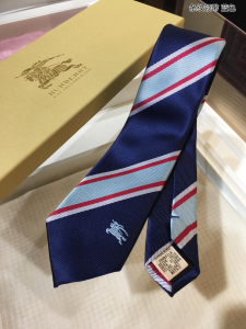 Burberry Classic Cut Check Silk Tie Blue 