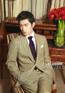 Luxury Mens Ties Gucci GG and Rhombus Motif Silk Tie in Red A151PP130 AA154081