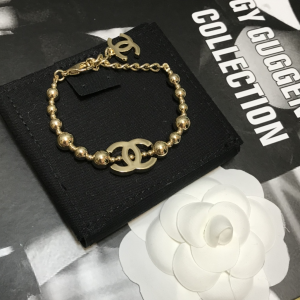 Luxury Womens Jewelry Chanel Gold CC and Ball Bracelet A152PP120 AA154292