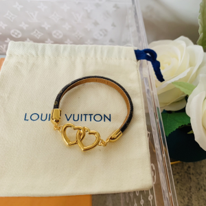 Louis Vuitton Say Yes Double Heart Bracelet 
