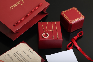 Luxury Womens Jewelry Cartier Love Diamond Circle Charm Necklace A205PP380 AA154470