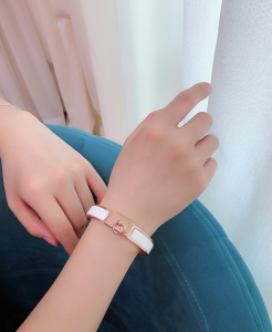 Luxury Womens Jewelry Hermes Clic Anneau Bracelet in White A205PP220 AA154481