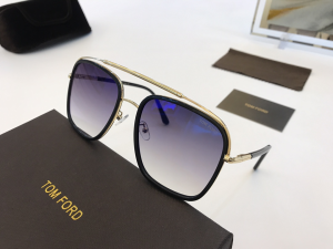Tom Ford Luxury Sunglasses FT0846 