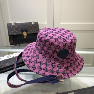 Luxury Womens Hats Gucci Purple GG Multicolor Reversible Bucket Hat A62PP135 AA154623
