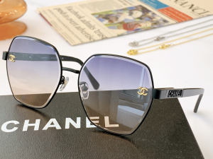 Chanel Luxury Sunglasses CH7292 