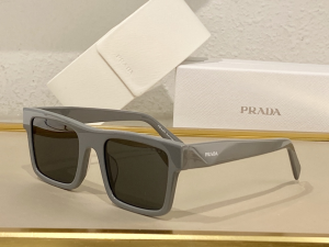 Prada Luxury Sunglasses SPR19WF Black 