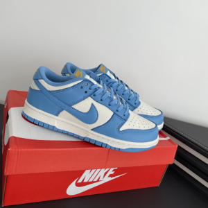 Nike Dunk Low Retro White Blue Sneakers 