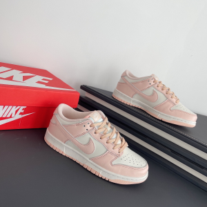 Nike Dunk Low Retro White Pink Sneakers 