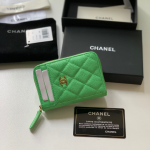 Chanel Green Caviar Card Holder AP