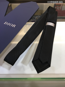 Luxury Mens Ties Dior Black Dior Oblique Tie A151PP160 AA155308