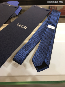 Luxury Mens Ties Dior Blue Dior Oblique Tie A151PP160 AA155307