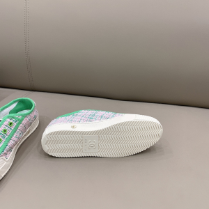 Luxury Womens Shoes Chanel CC Logo Tweed Sneaker in Green 35 To 40 A151PP340 AA155464